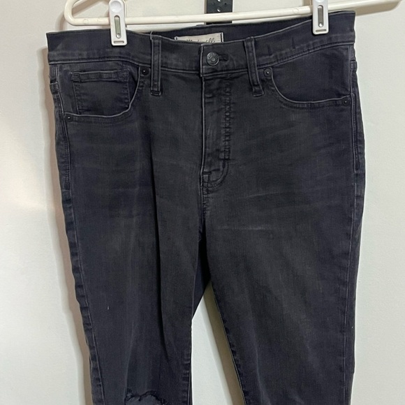 Madewell 9’’ Mid Rise Black Distressed Skinny Jeans Sz 28 - Picture 3 of 10